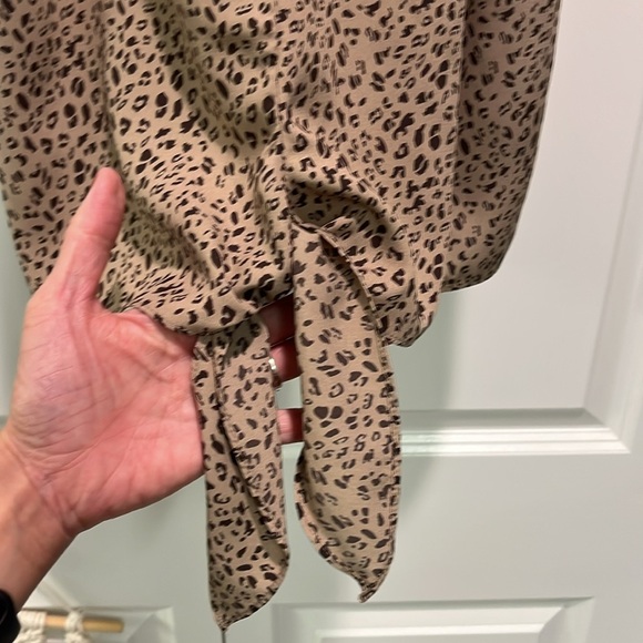 Leopard Print Women's Top - Picture 5 of 5